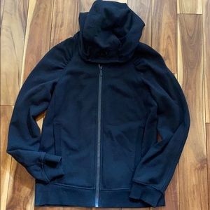 EUC lululemon scuba
